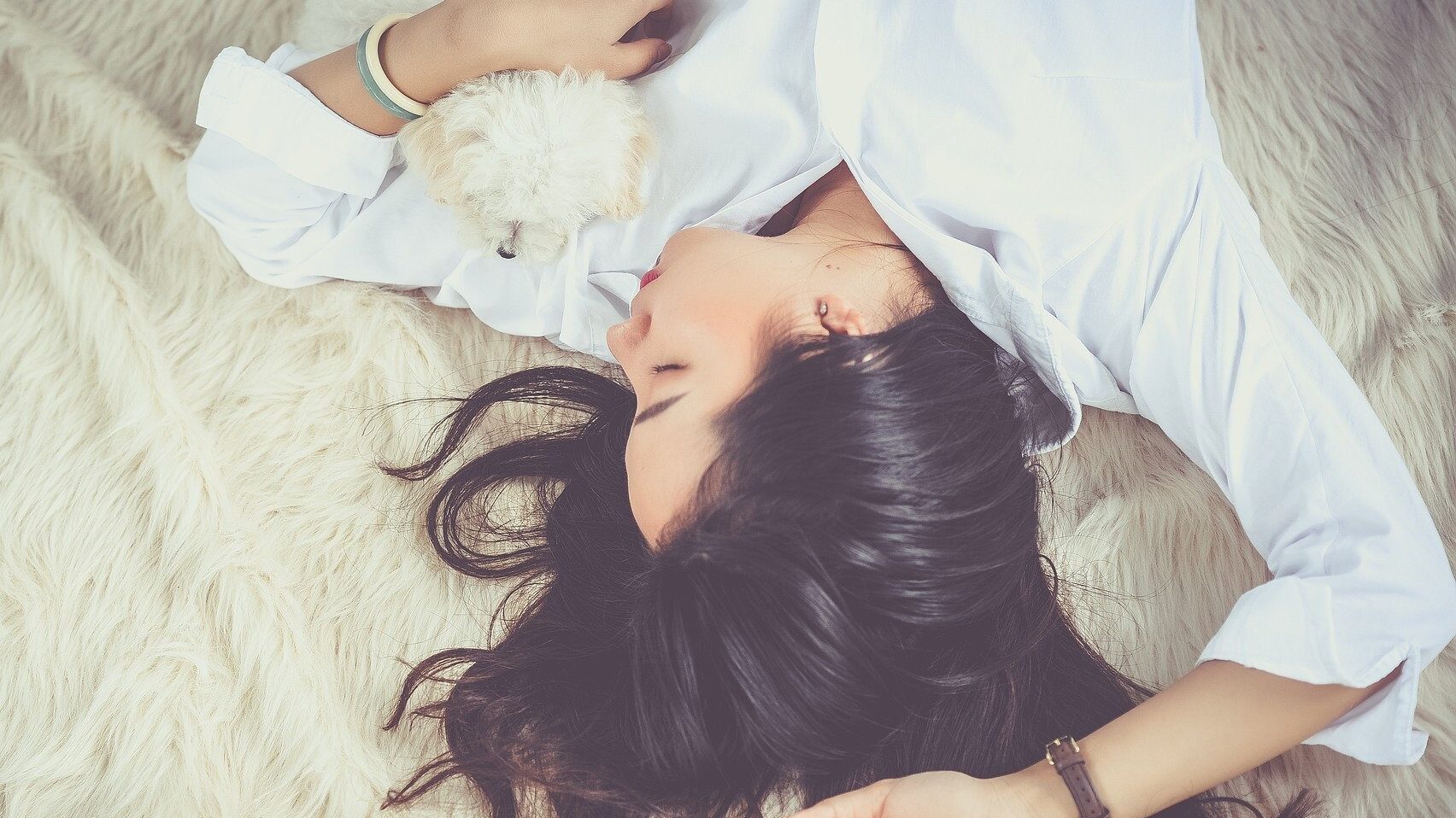 一人暮らしの夜 寂しさを解消させる方法まとめ